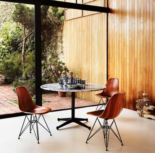 Top Trends in Molded Plywood Dining Chairs for 2025