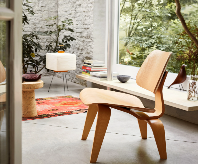 How to Choose a Reliable Supplier of Eames Molded Plywood Chairs in China